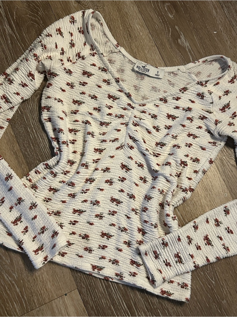 Hollister Ruched Long Sleeve Floral Top